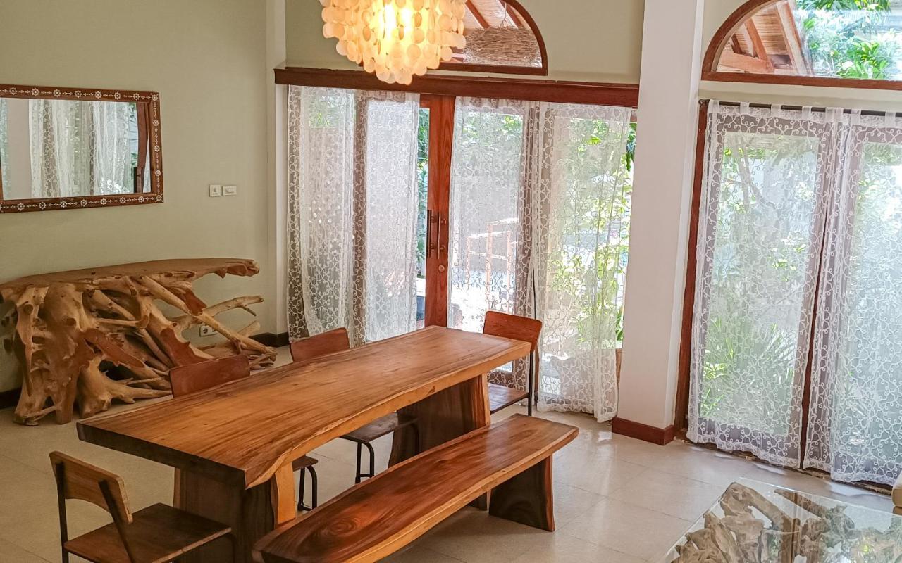 Soraya Yoga Wellness Center Hotel Gili Trawangan Exterior foto