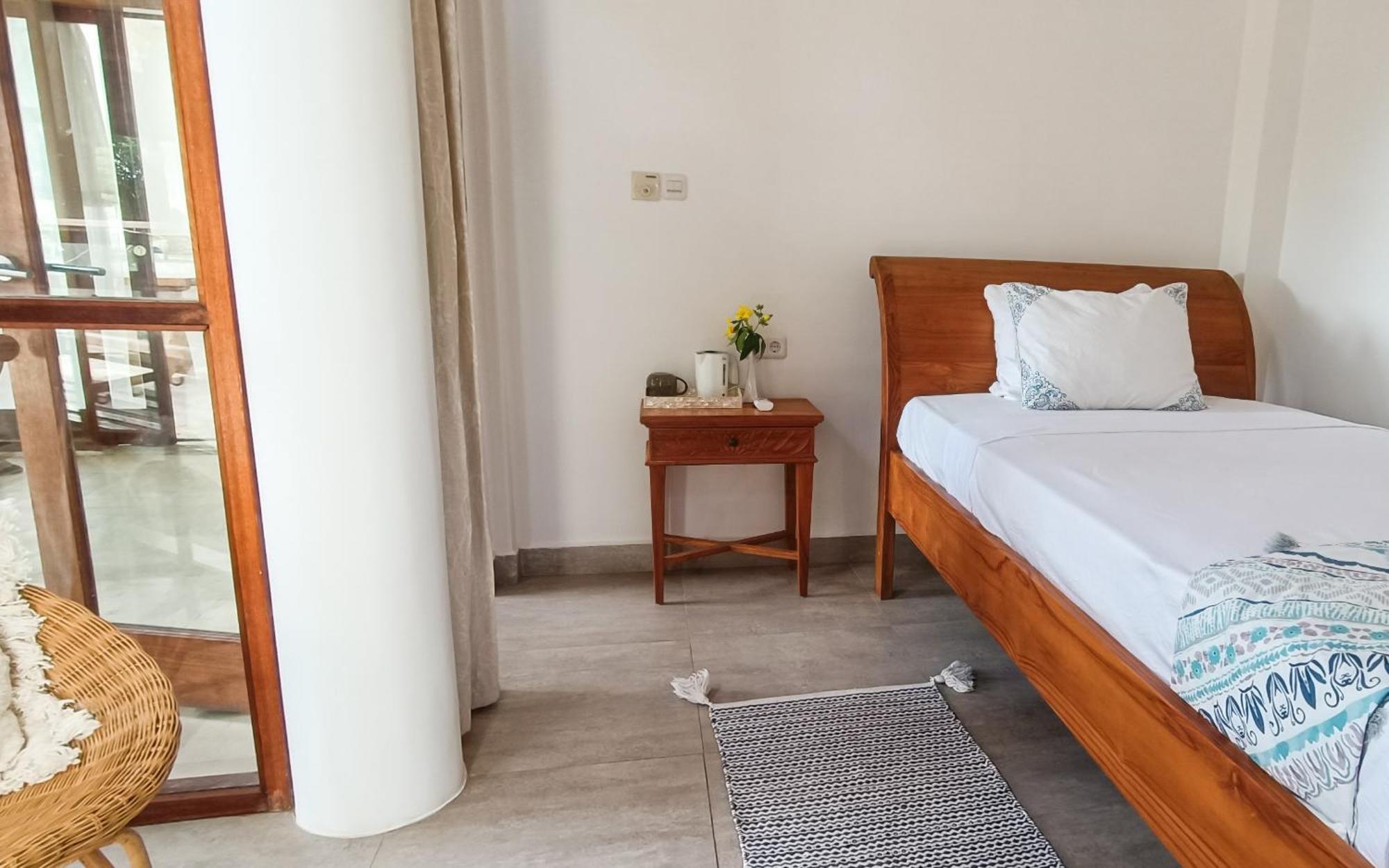 Soraya Yoga Wellness Center Hotel Gili Trawangan Exterior foto
